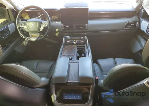 2023 Lincoln Navigator Black Label z USA, uszkodzony, nr VIN 5LMJJ2TG5PEL01651